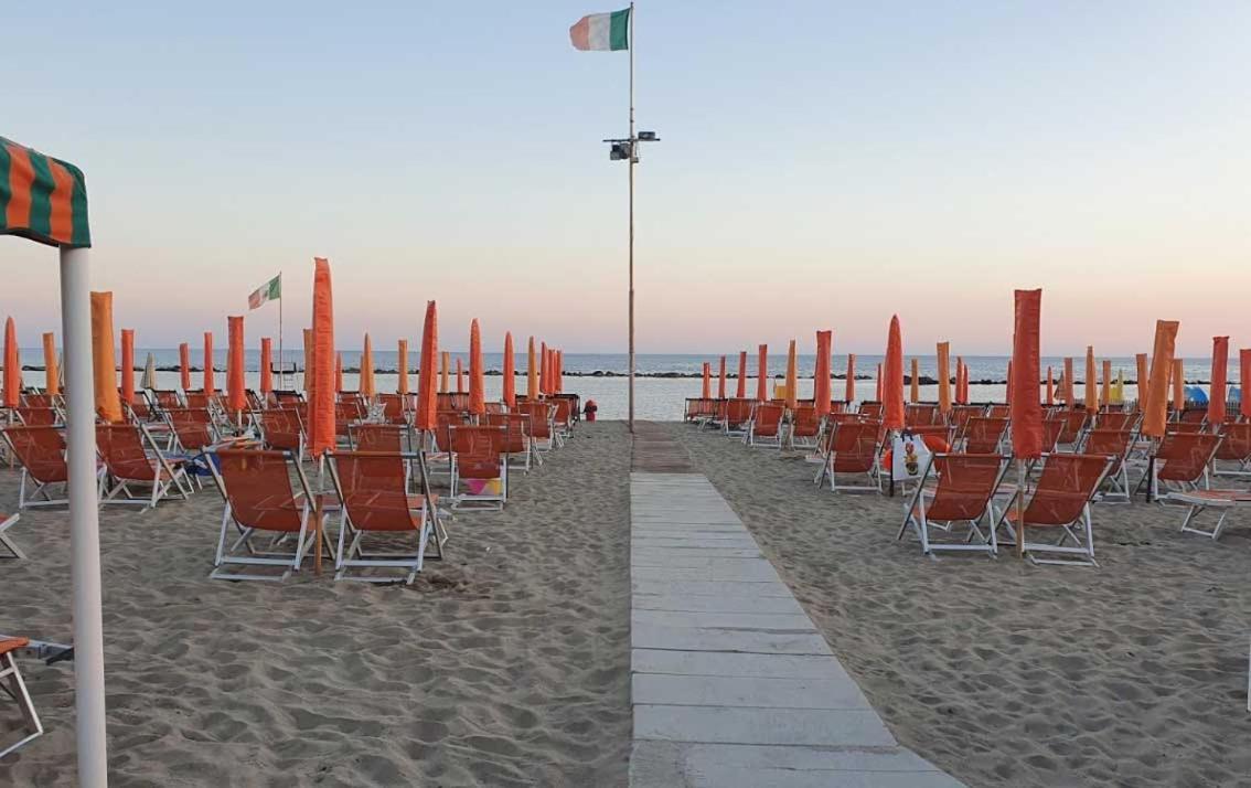 Camping Parco Vacanza Partaccia 2 Marina di Massa Εξωτερικό φωτογραφία